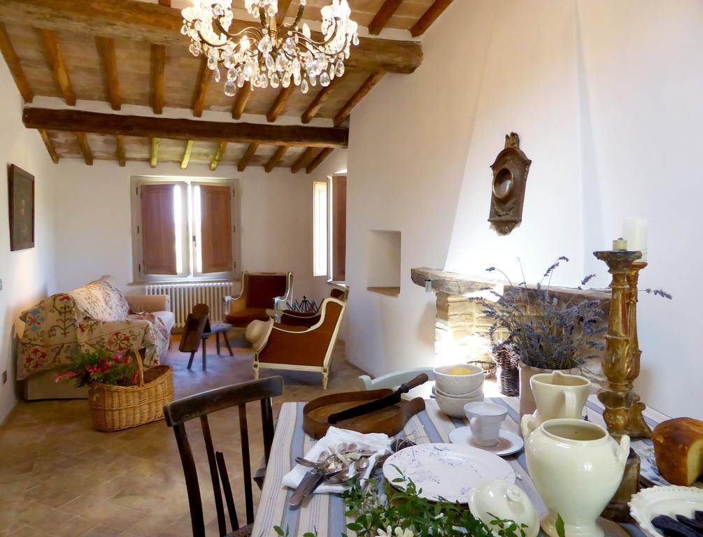 Casarciccia Guest House Тоди Стая снимка