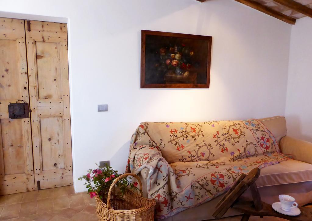 Casarciccia Guest House Тоди Стая снимка