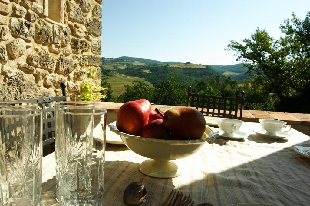 Casarciccia Guest House Тоди Стая снимка