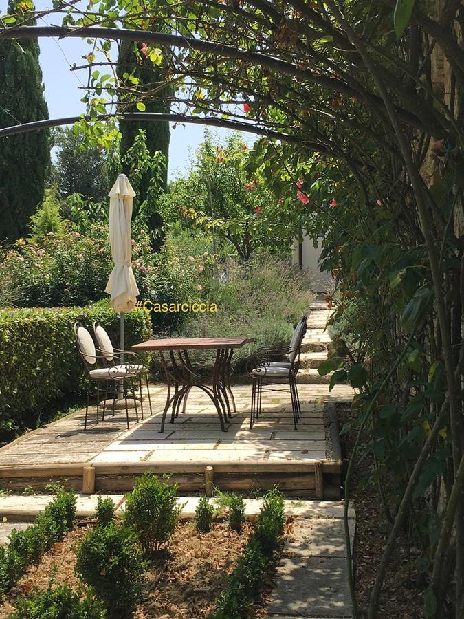 Casarciccia Guest House Тоди Екстериор снимка